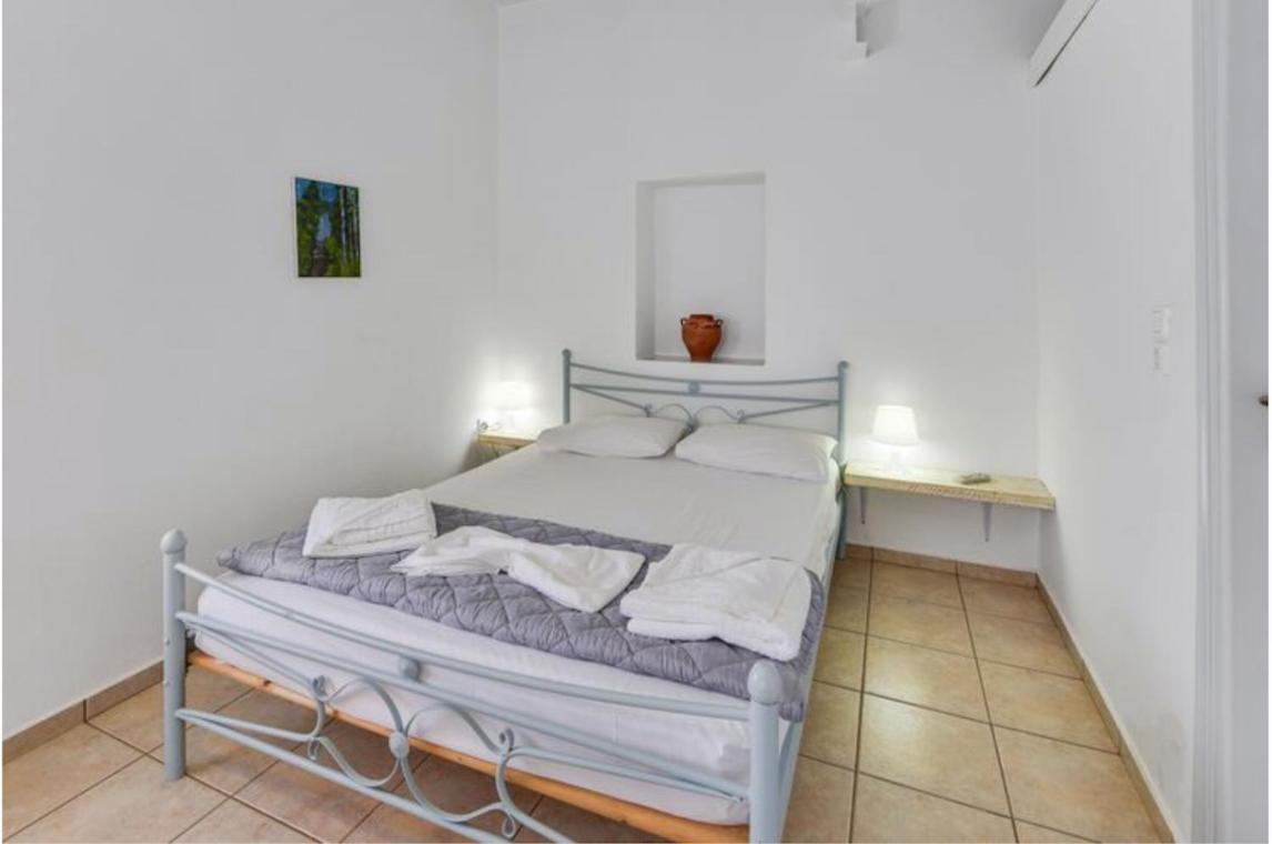 Traditional Cycladic House 特里皮蒂 外观 照片