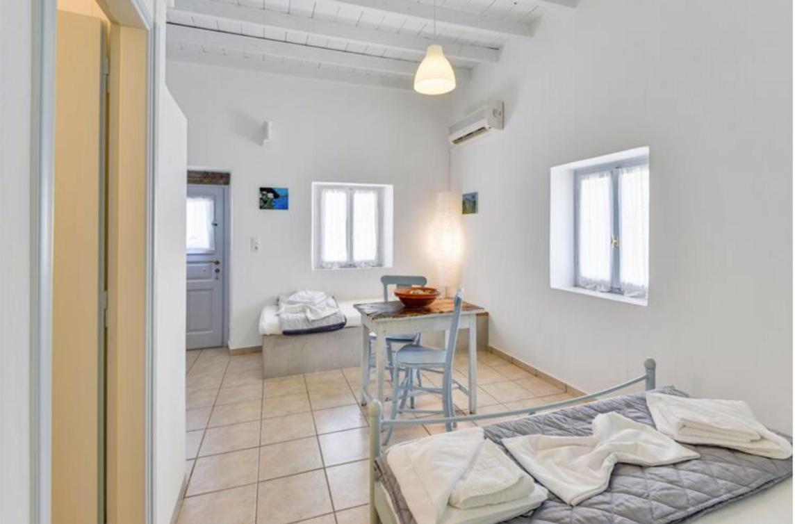 Traditional Cycladic House 特里皮蒂 外观 照片